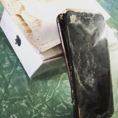  iPhone 7 phát nổ khi còn trong hộp 