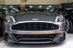  Vẻ đẹp hàng độc Aston Martin Vanquish ở Sài Gòn 