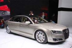  Audi A8L - ‘người mẫu’ thân dài ở Bắc Kinh 