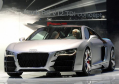  Audi trình làng R8 phiên bản máy dầu 