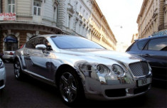  Bentley Continental GT mạ crôm ở Matxcơva 