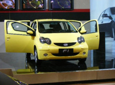  BYD F1 - bản sao của Toyota Aygo 