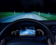  Camera quan sát đêm của Bosch trên Mercedes S-class 