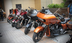  Dàn Harley-Davidson tụ hội ở trung tâm Sài Gòn 
