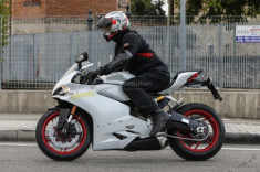  Ducati 959 Panigale lộ diện 