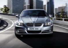  Euro Auto giới thiệu BMW 320i đời 2009 