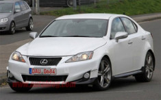  Lexus IS thế hệ mới trên đường thử 