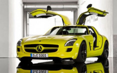  Mercedes SLS AMG chạy điện lần đầu xuất hiện 