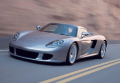 Porsche ngừng sản xuất Carrera GT 