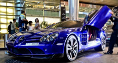  Siêu xe Mercedes SLR McLaren màu lạ 