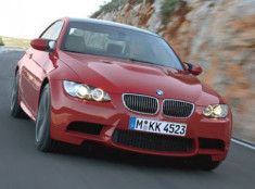  Xe 2 cửa BMW M3 mui carbon 