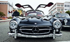  Xế cổ Mercedes 300SL Gullwing rao giá 1,61 triệu USD 