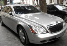  Xe siêu sang Maybach 57 xuất hiện trên phố Hà Nội 