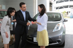  Chiến lược ưu tiên khách hàng nữ của Nissan 