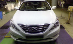  Hình ảnh đầu tiên của Hyundai Sonata 2011 