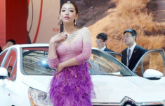  Người mẫu có thể bị cấm ở triển lãm ôtô Thượng Hải 
