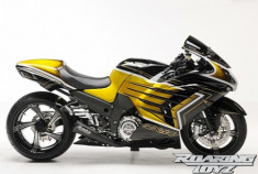  Siêu môtô Kawasaki ZX-14R mạ vàng 24K 