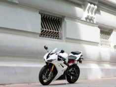  Triumph Daytona 675R trên đường phố Sài Gòn 