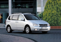  Trường Hải giới thiệu Kia Carnival 2010 mới 