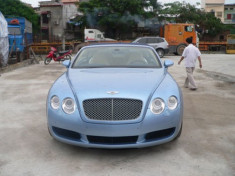  Bentley Continental GTC mui trần đầu tiên tại Việt Nam 