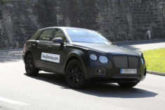  Bentley SUV lần đầu xuất hiện 