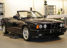  BMW tiết lộ E34 M5 mui trần sau 20 năm giữ bí mật 