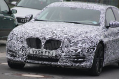  Jaguar XJ được ngụy trang như BMW 