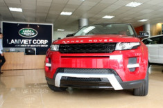  Lâm Việt khuyến mãi cho Land Rover Evoque chính hãng 