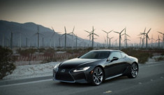  Lexus LC giá từ 113.500 USD - đối đầu Mercedes S-class coupe 