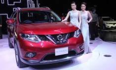  Nissan X-Trail mới giá từ 35.700 USD tại Thái Lan 