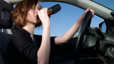  Ôtô không khởi động khi tài xế say rượu 