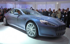  Thanh lịch với ‘nữ hoàng’ Aston Martin Rapide 