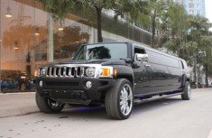  Toàn cảnh Hummer H3 limousine tại Hà Nội 