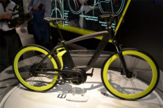  Xe đạp điện Piaggio 