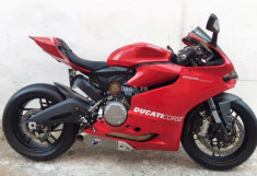 Ducati 899 Panigale trang bị một số option cực chất