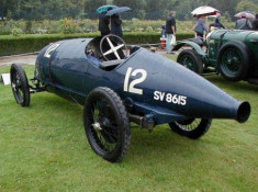  Bugatti - hãng xe của điêu khắc và tốc độ 