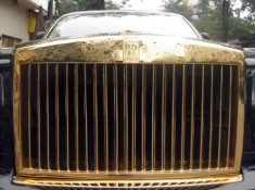  Chi tiết Rolls-Royce Phantom mạ vàng thủ công ở Việt Nam 