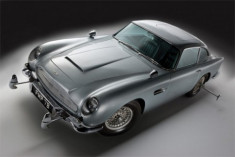  Đấu giá Aston Martin nổi tiếng nhất của James Bond 