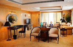 Phòng khách sạn 3 lần đón ông chủ Nhà Trắng ở Sài Gòn 