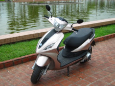  Piaggio Fly - scooter dành riêng cho phái nữ 