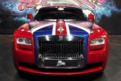  Rolls-Royce Ghost độ màu lạ 