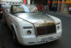  Rolls-Royce Phantom Drophead Coupe thứ hai về Việt Nam 