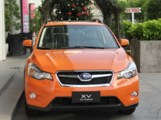  Subaru XV 2.0i Premium màu độc về Việt Nam 