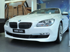  BMW 640i convertible có giá gần 4,1 tỷ đồng 