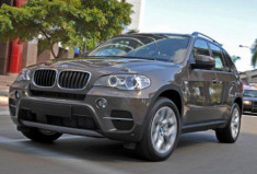  BMW X5 2011 cập cảng Sài Gòn 