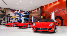  Bộ sưu tập xe khủng tại Abu Dhabi 