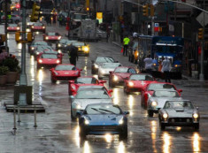  Dàn siêu xe Ferrari trị giá 30 triệu USD hội ngộ dưới mưa 