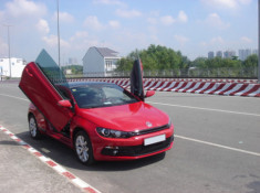  Scirocco độ cửa cắt kéo tại Sài Gòn 