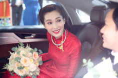 Thu Thảo đơn giản với áo dài đỏ nhưng vẫn xứng là cô dâu đẹp nhất hôm nay!
