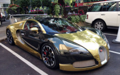  Bugatti Veyron Grand Sport mạ vàng 